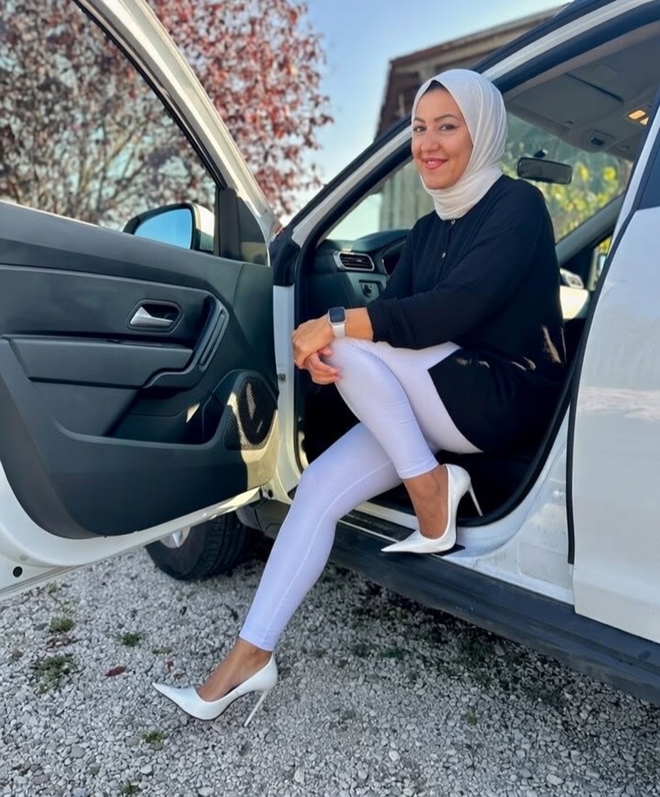 Tugce09krTugce's tweet photo. Beyler küçük bir hediye karşılığı misafir ederim aksini istemeyin hediye den önce no istemeyin https://t.co/pNT1bMXwqg