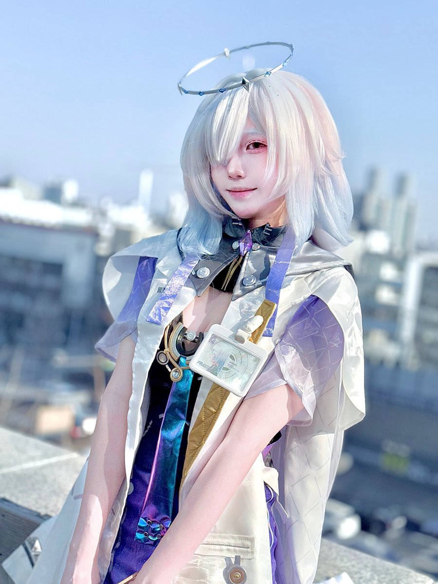 유난히 yunanhi tweet media