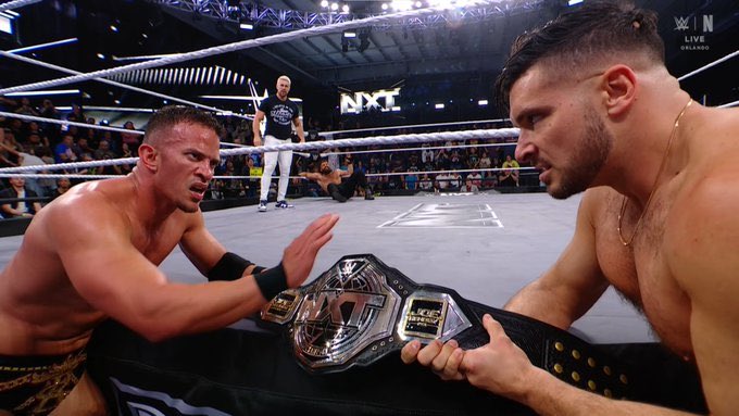 andrea𑁤 | patrihottie tweet media