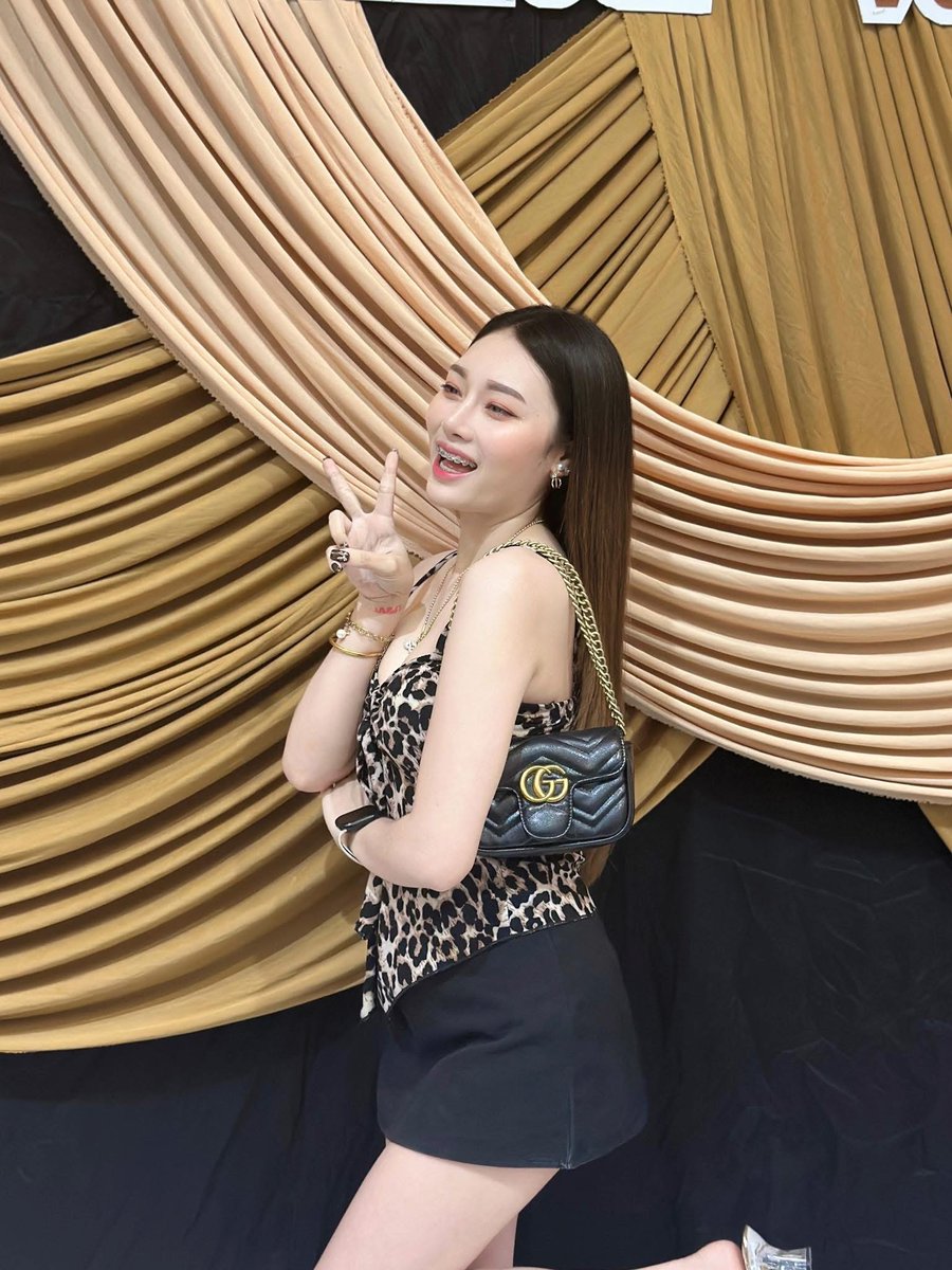 Mintra🌻 tweet media