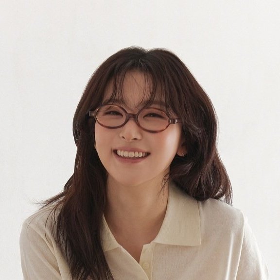 𝐚𝐧𝐲𝐰𝐡𝐞𝐫𝐞 𝐛𝐮𝐭 tweet media