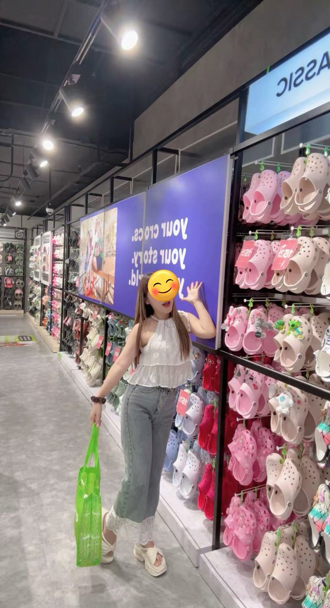 maprng551729's tweet photo. Hi วันนี้รับงาน09:00-18:00นะคะ
 รีบมาน้าา😚😚
#รับงานรัชดา #รับงานห้วยขวาง #สุทธิสาร #รัชดา #นวดรัชดา 
Id=bababy089
T=0806035853 https://t.co/JdANB3rcuz