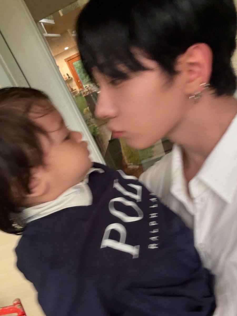 도리한이 tweet media