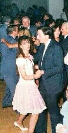 EsTbaN/F 🙉🤡🙊👀🏃🏃 tweet media