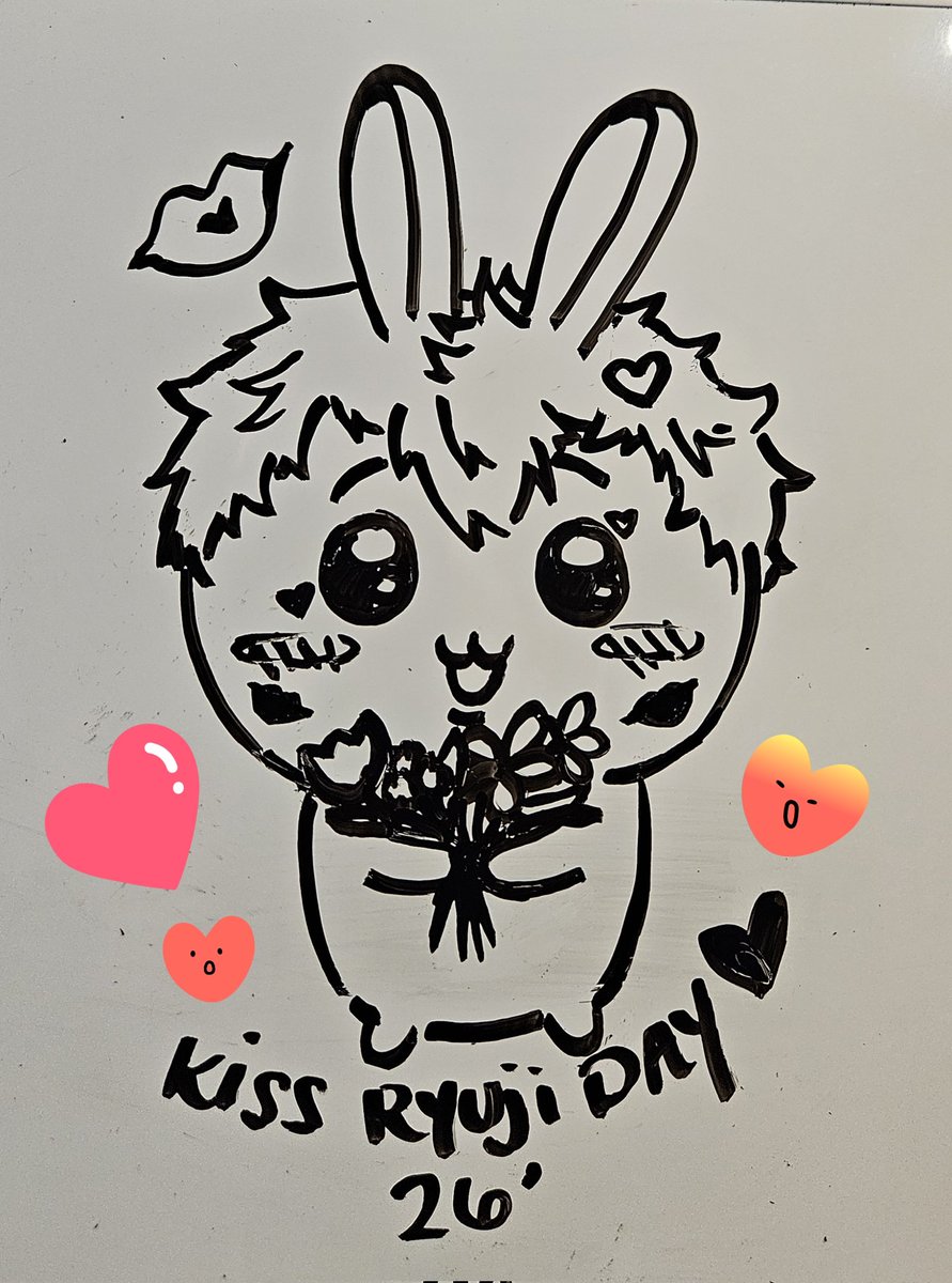 Ryuji's figure when 🥺😭 tweet media