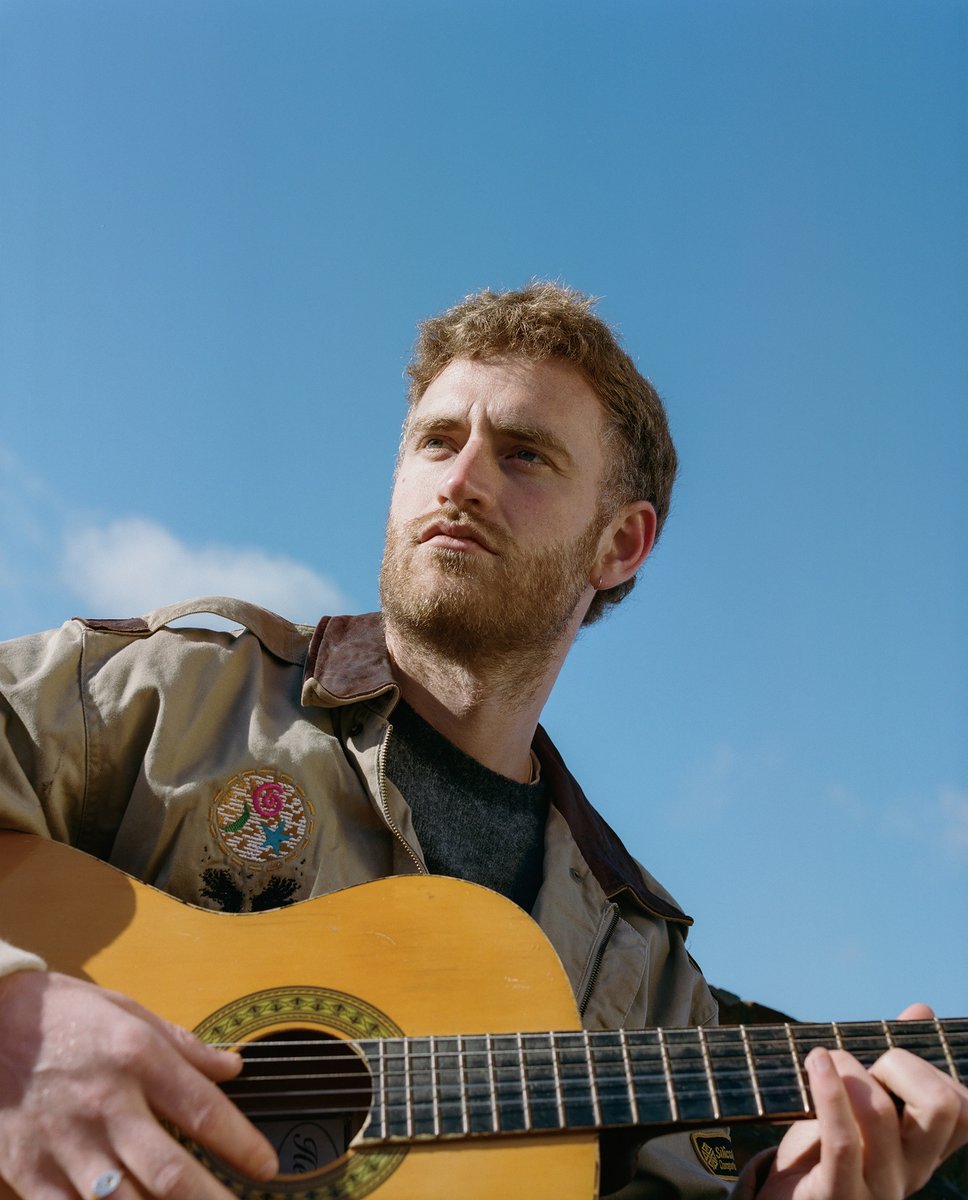 bounce（バウンス） tweet media