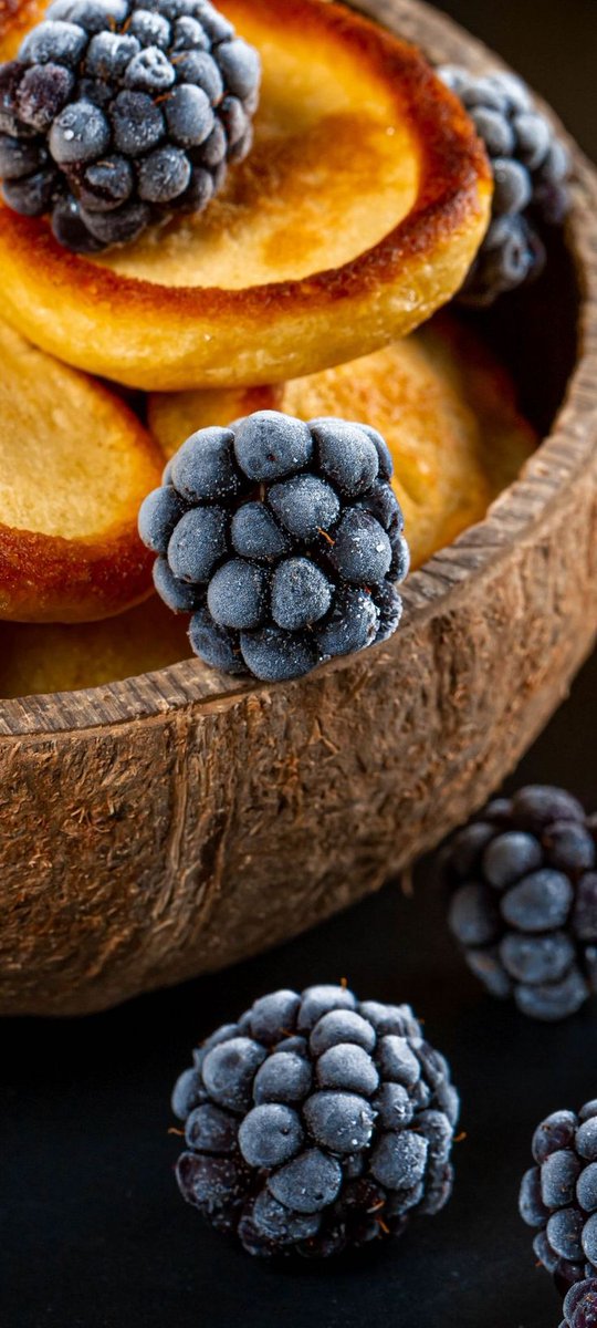 Gallery Hub tweet media