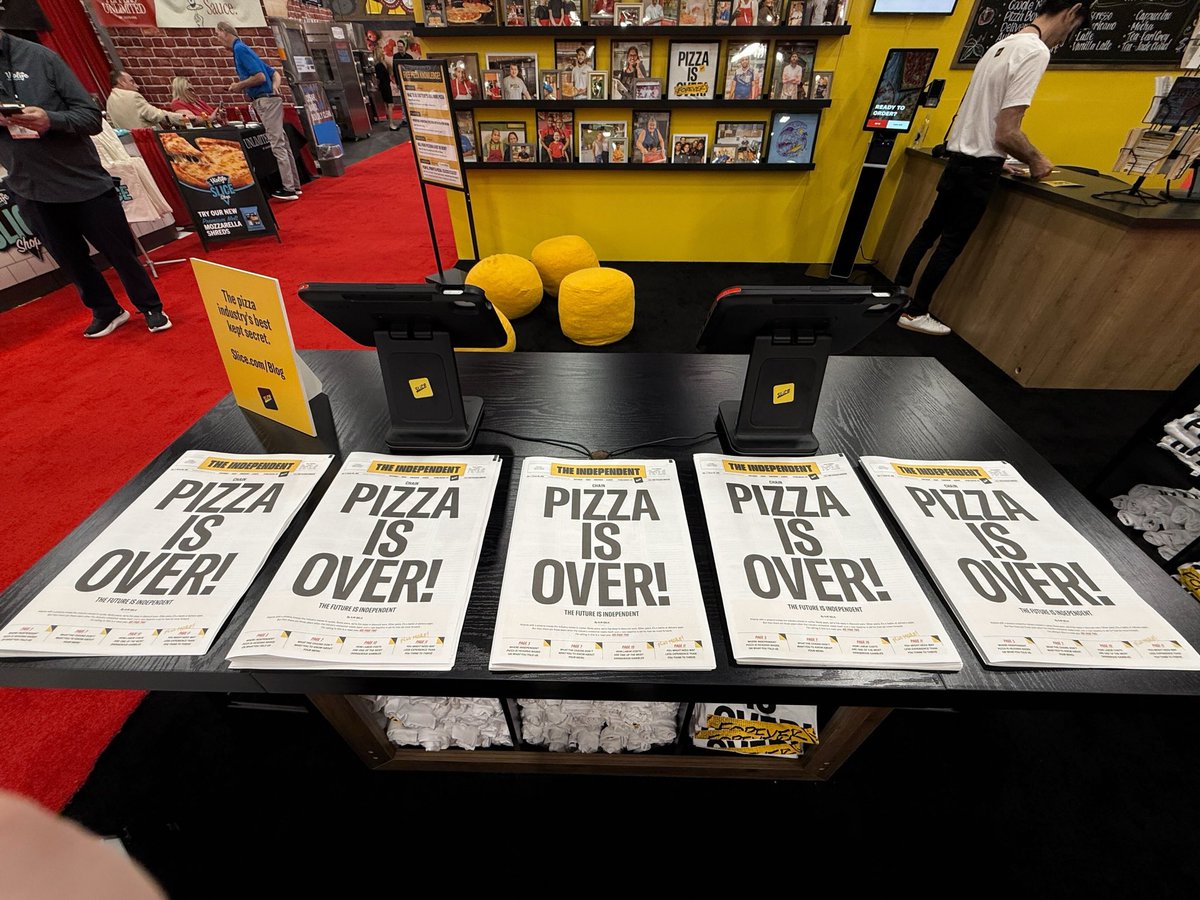 Ilir 🍕 tweet media