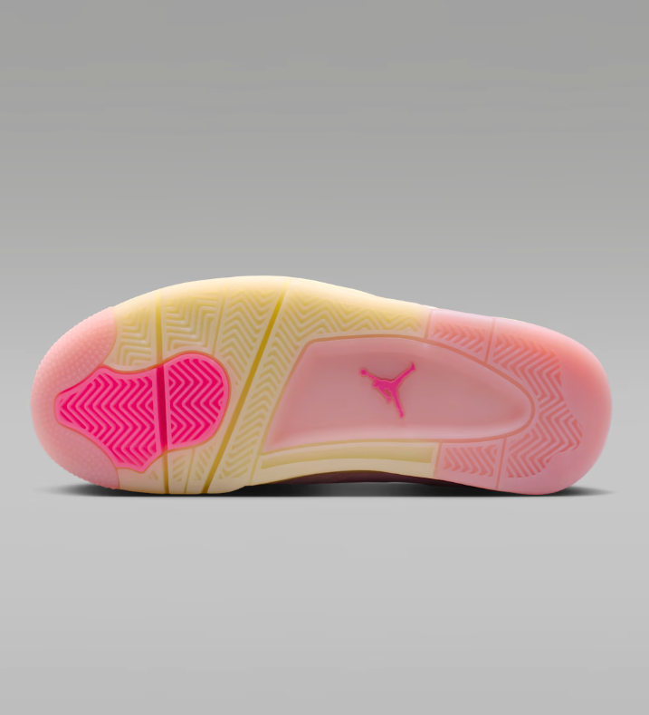 SnkrFreak tweet media