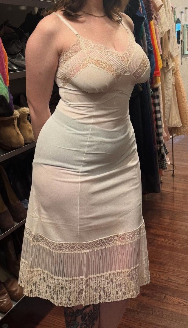 eve 🪴 tweet media