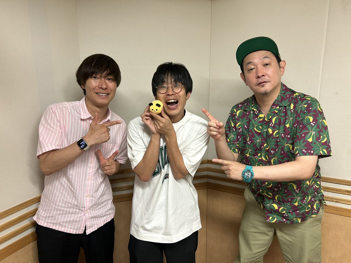 rousoku_jun's tweet photo. 去年の6月から【#マシンガンズ の #働きタイミー】のコーナーレポーターとして参加出来て嬉しかったです！

番組のおかげでタイミーを知る事が出来ましたし、色んな人とも出会えました！
番組が終わってもタイミーの良さ広めていきます！
ありがとうございました！ https://t.co/ERToFt209z