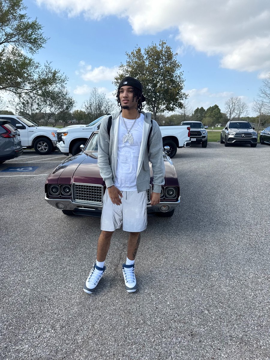 jamil⭐️ tweet media