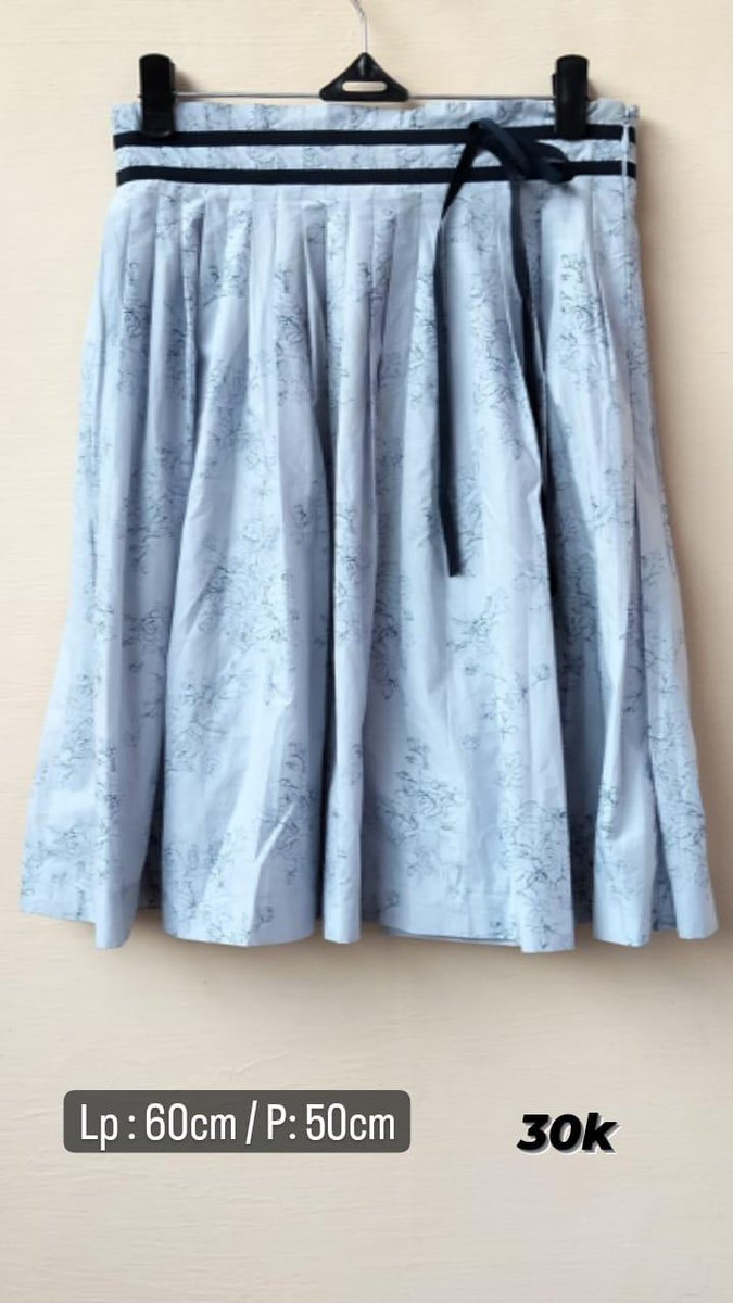 nathashop2 tweet media