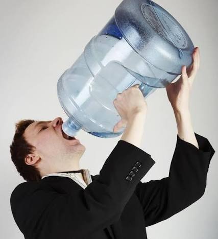 ꧁𝔅𝔩𝔲𝔖𝔬𝔩𝔷꧂ tweet media