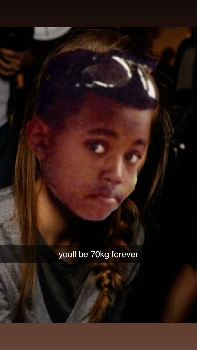 clarisse 𝜗ৎ tweet media