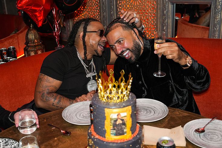 JVɅI112 (LISTEN 2 MY EP) tweet media