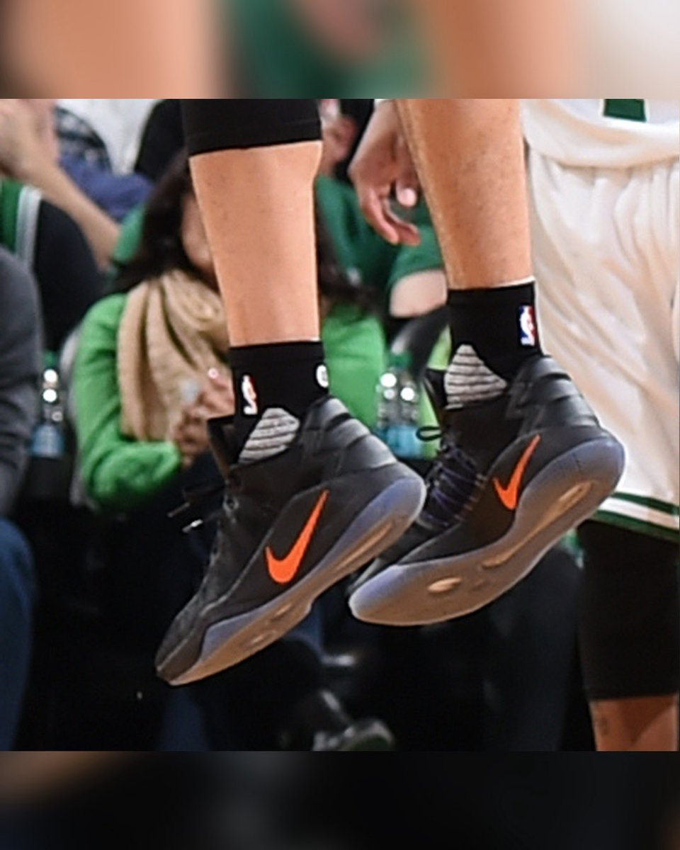 Complex Sneakers tweet media