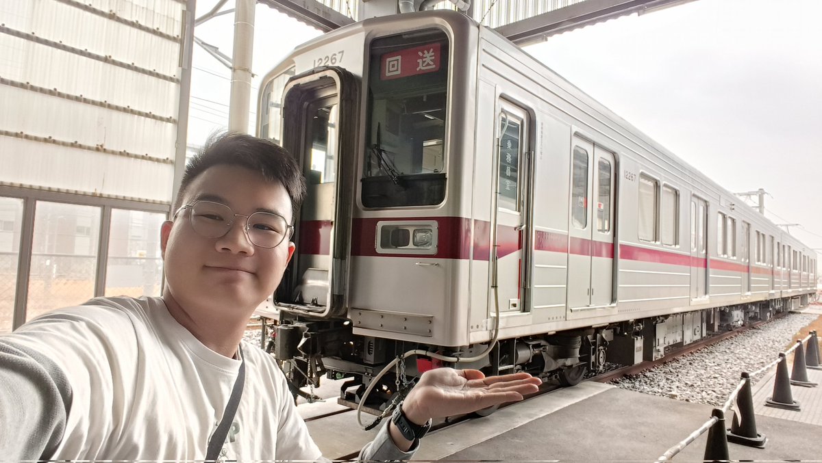 Timothy Tham (DJ Timotei) tweet media