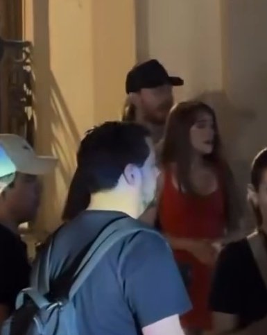 Se ven tan pareja captados juntos por cámaras borrosas