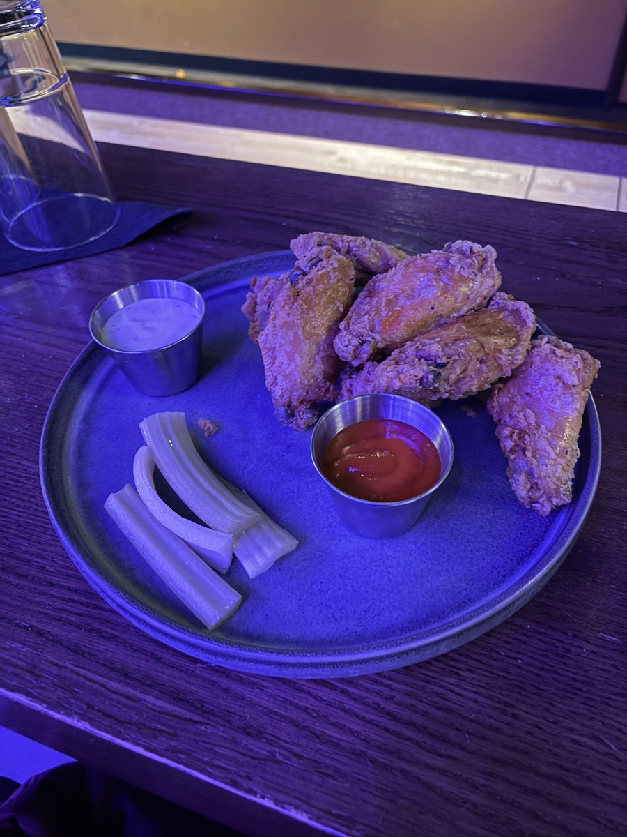watchuscook's tweet photo. slaying the buffalo demon at spin tonight https://t.co/w44eDL9Az4