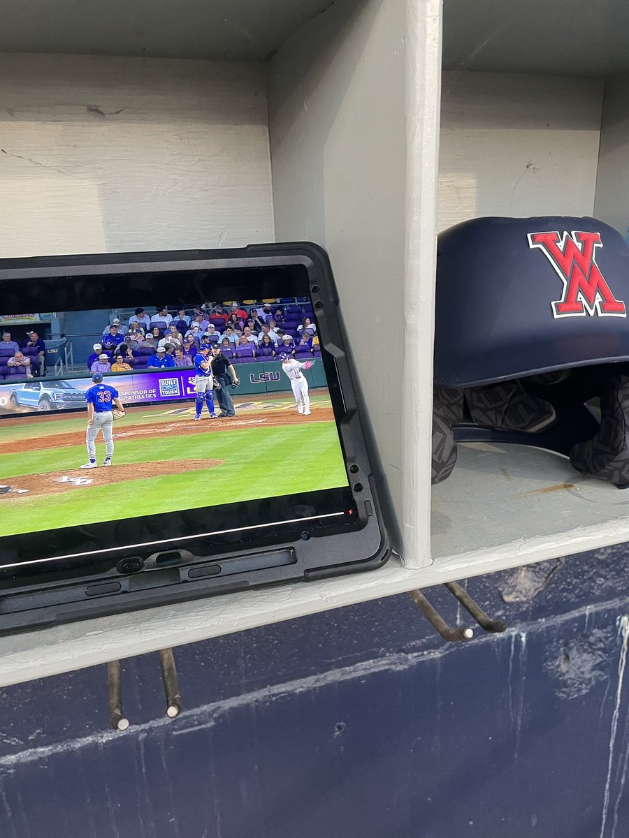 REBSbaseball's tweet image. When former Rebs are playing each other in Baton Rouge, you better believe we keep an eye on it in the dugout. @DrewFerg7  @HawseyTrey @John_Pearson_2 
#LaTechBulldogs #LSUTigers
