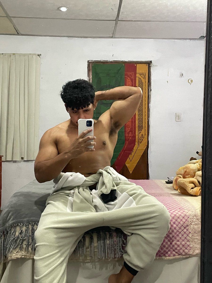 andres arevalo tweet media