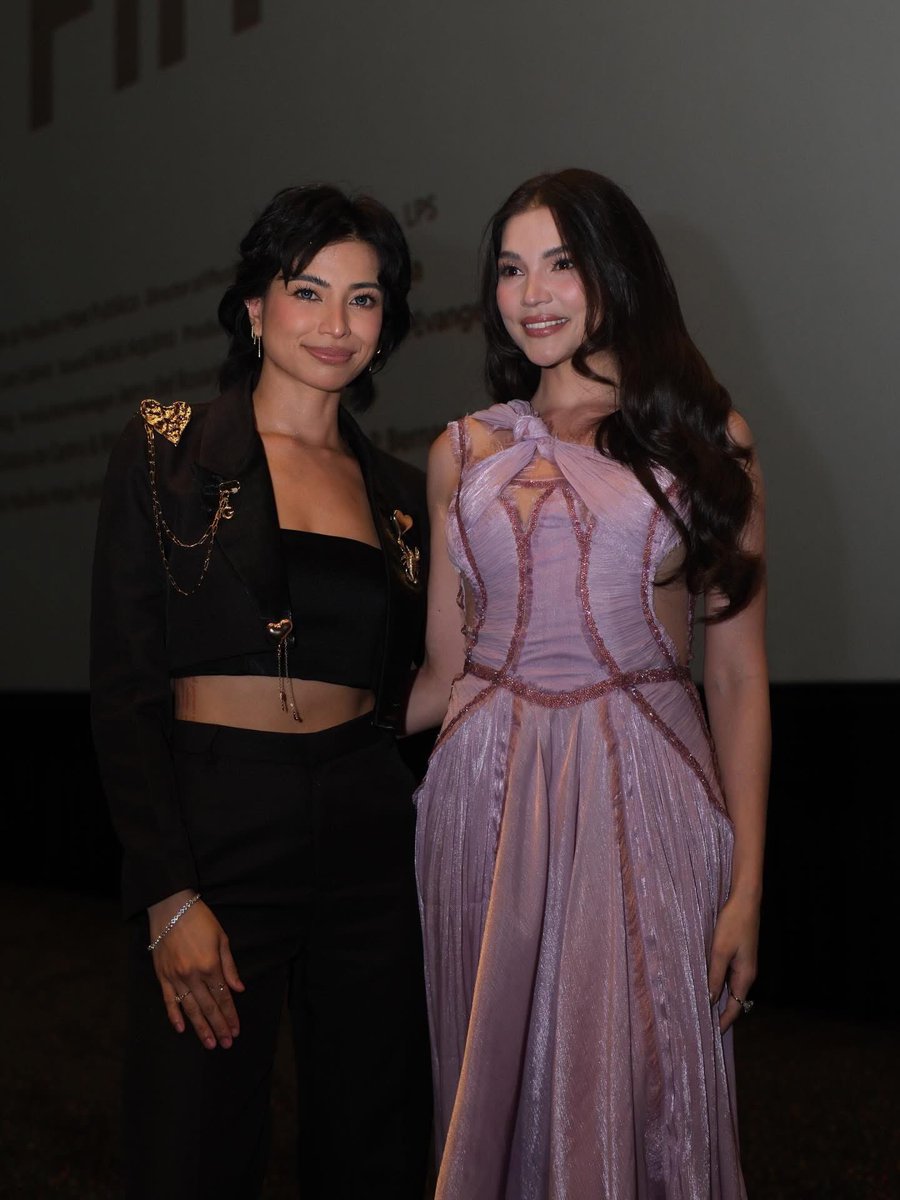 Sparkle GMA Artist Center tweet media