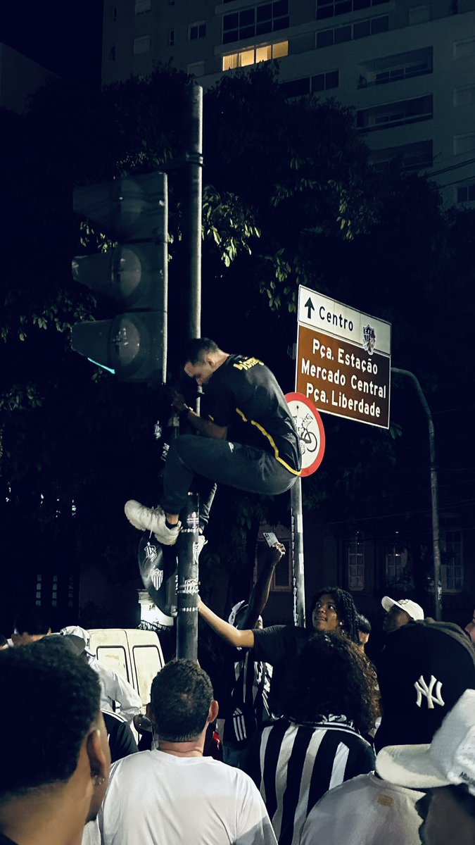 𝕁 ℕ ᶜᵃᵐ tweet media