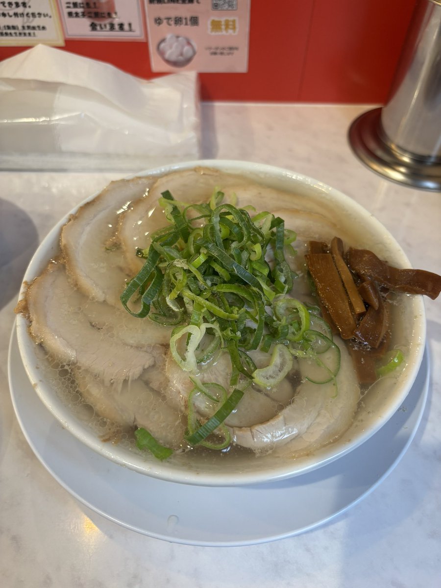 つるたん tweet media