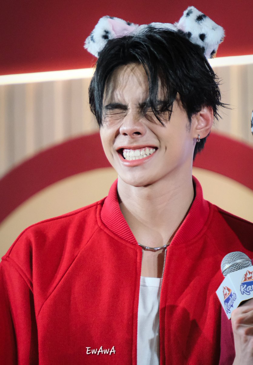 (●’◡’●) EwAwA 💚🧡🏀🐶 tweet media