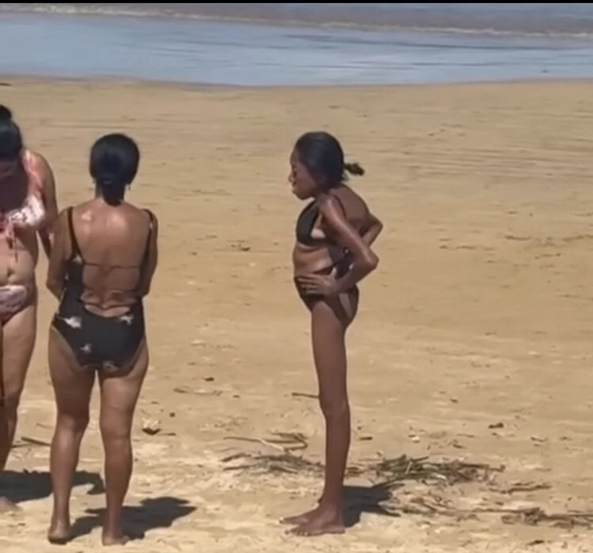 REVIL 🃏 tweet media