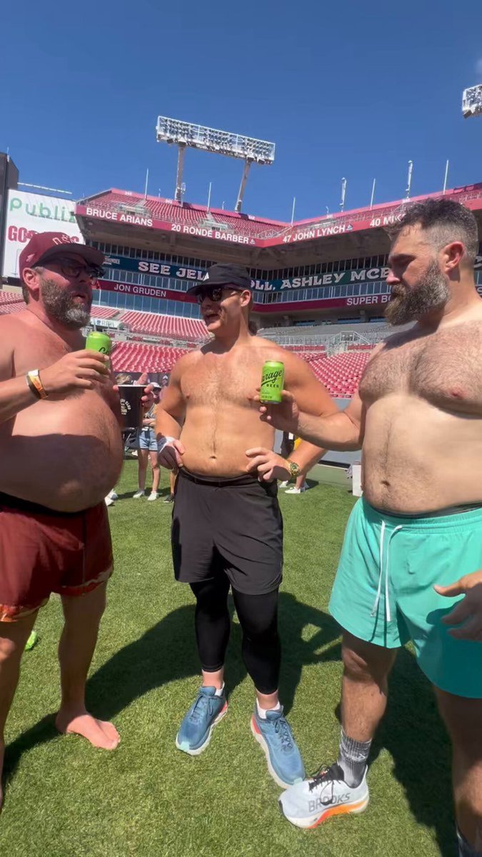 Male Central tweet media