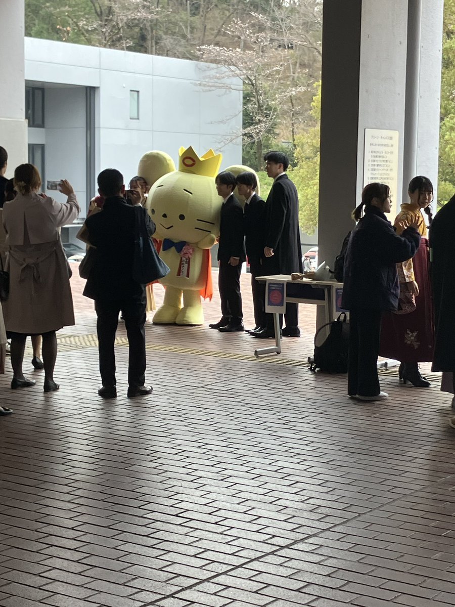 中央大学生協 tweet media