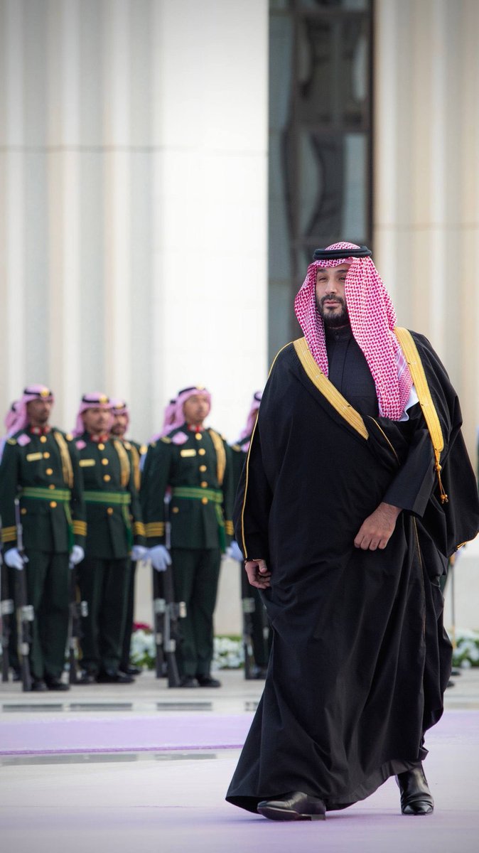 WZSAMRI's tweet photo. يا مشغل العالم ويا مبهر الناس
حنا يابو سلمان خلفك بصفك

على الرخا و لا على كتم الانفاس
تلقى شعوبك بين كفك و كفك https://t.co/dt4K9nGQfm