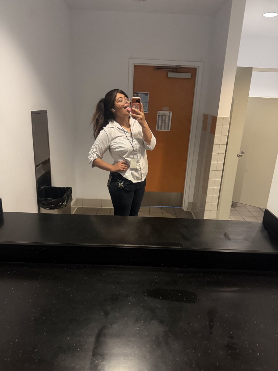 I wanna joiiiiinnnn ! I looove seeing everyone’s progress <333  
Here is my progress 💪