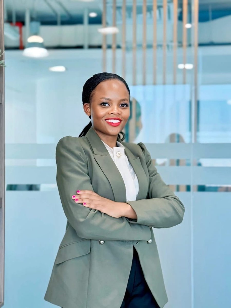 Maisorobi😳😊⚡🇿🇼🇿🇦🇦🇪 tweet media