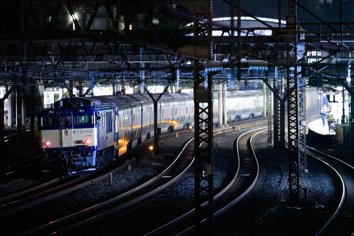 スパーク tweet media