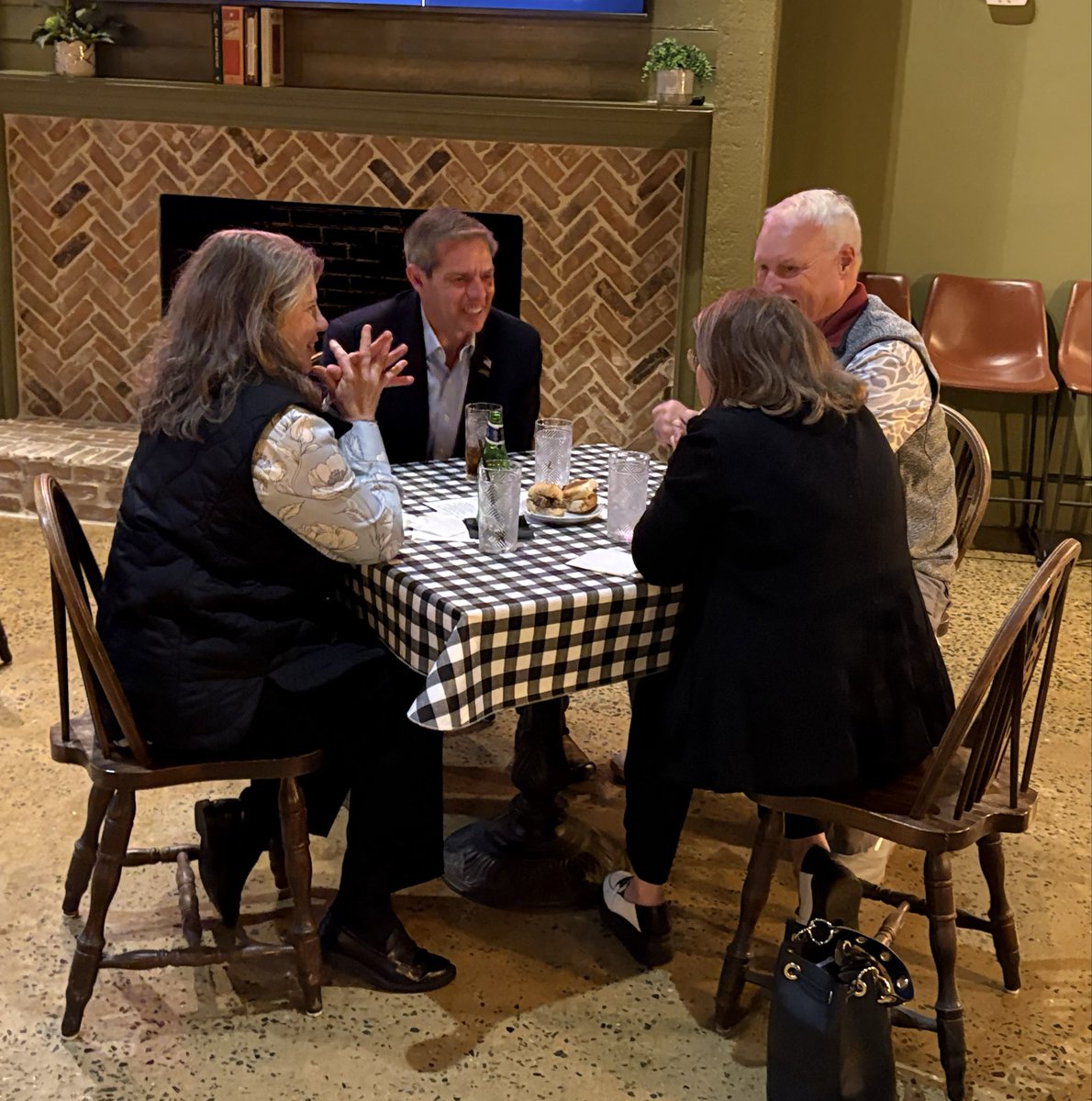 Brian Montgomery tweet media