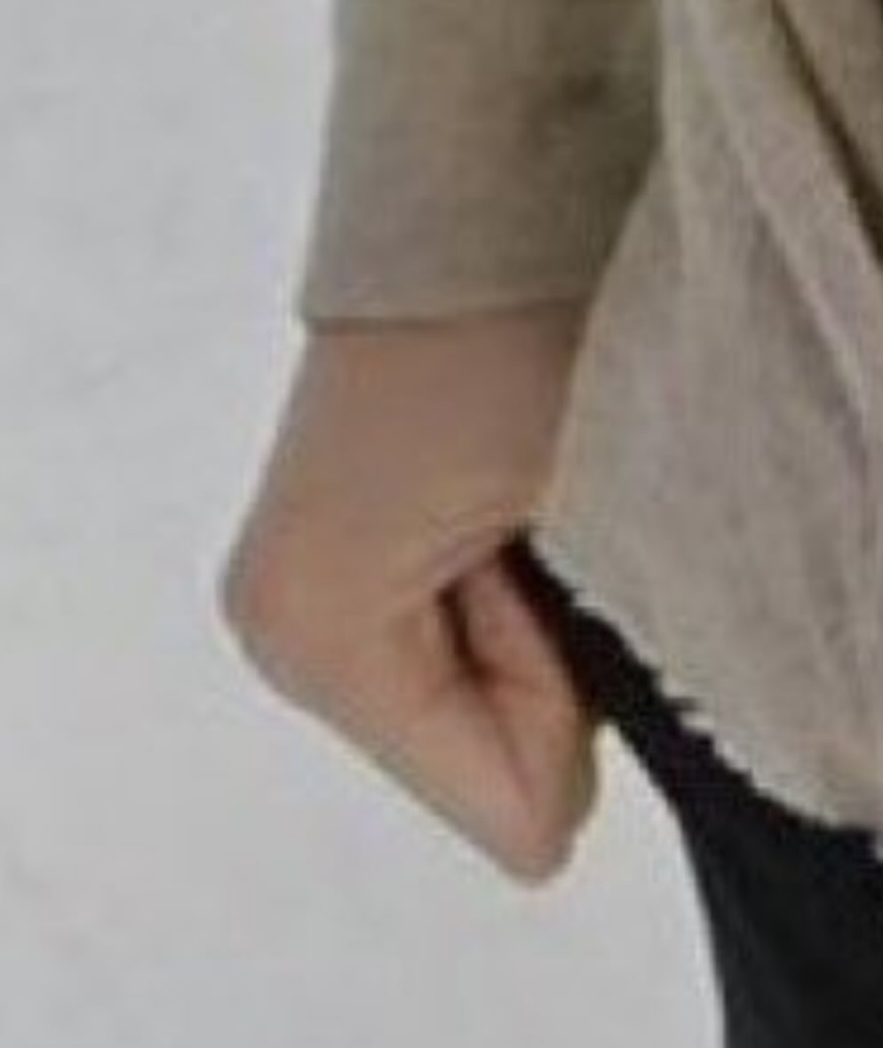 kryyzzznw's tweet photo. esta foto va a pasar a ser iconica ahora que sabemos que si estaban peleados y que el problema era tan fuerte que a soobin lo traicionaba su inconsciente JAJAJA https://t.co/S7wmCcKcMz