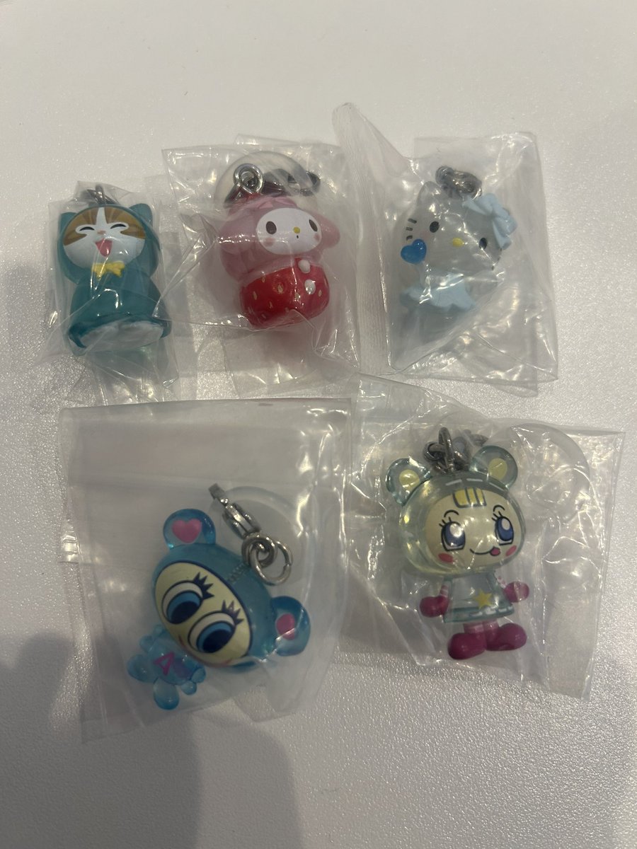 まなふぃ tweet media