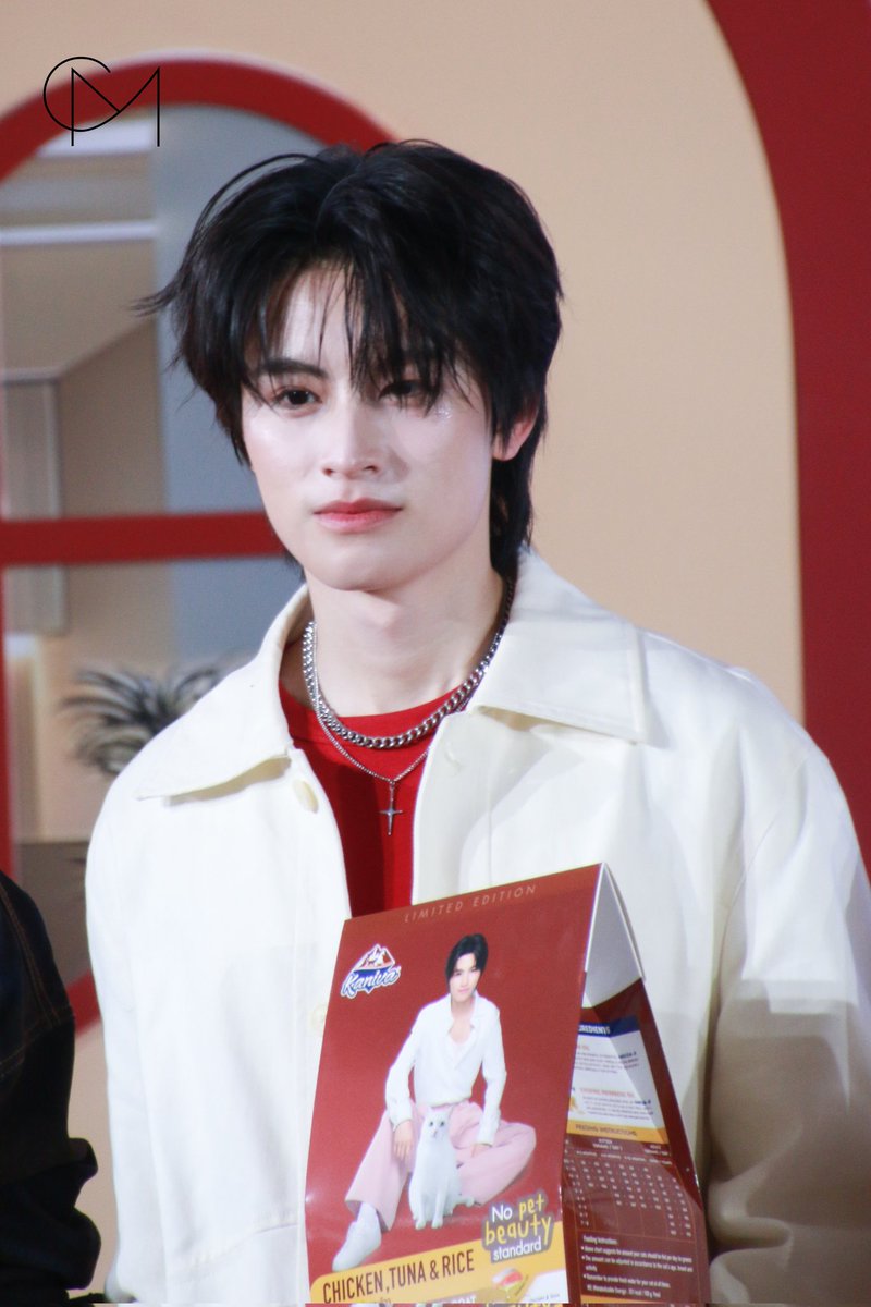 CM2 CONNECT tweet media