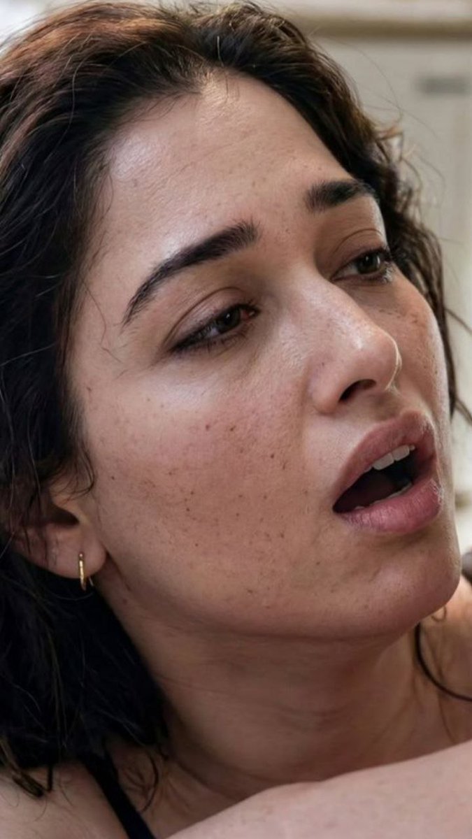 UHQ QUEEN'S tweet media