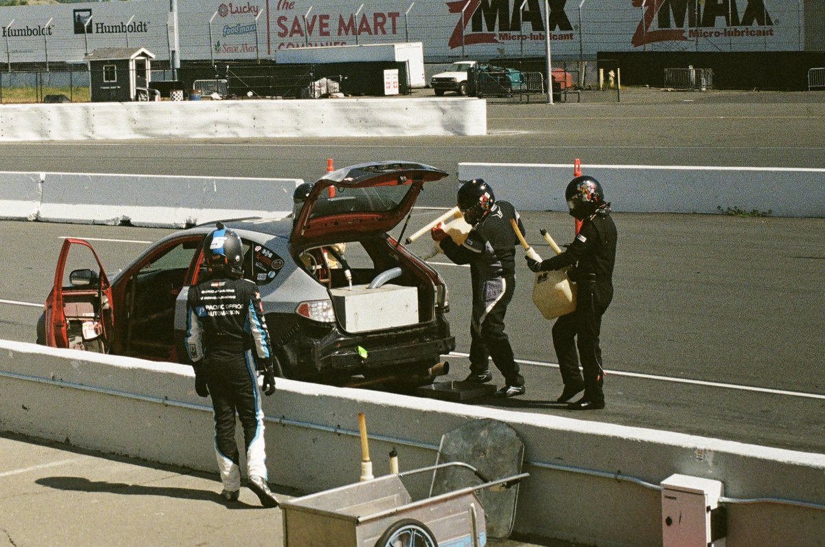 ericjr.racing tweet media