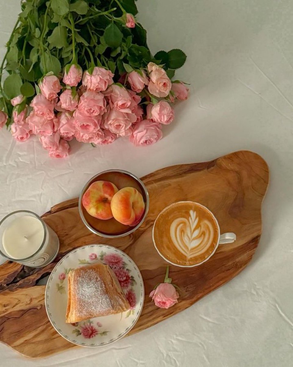 منى البلوشي🇴🇲 tweet media