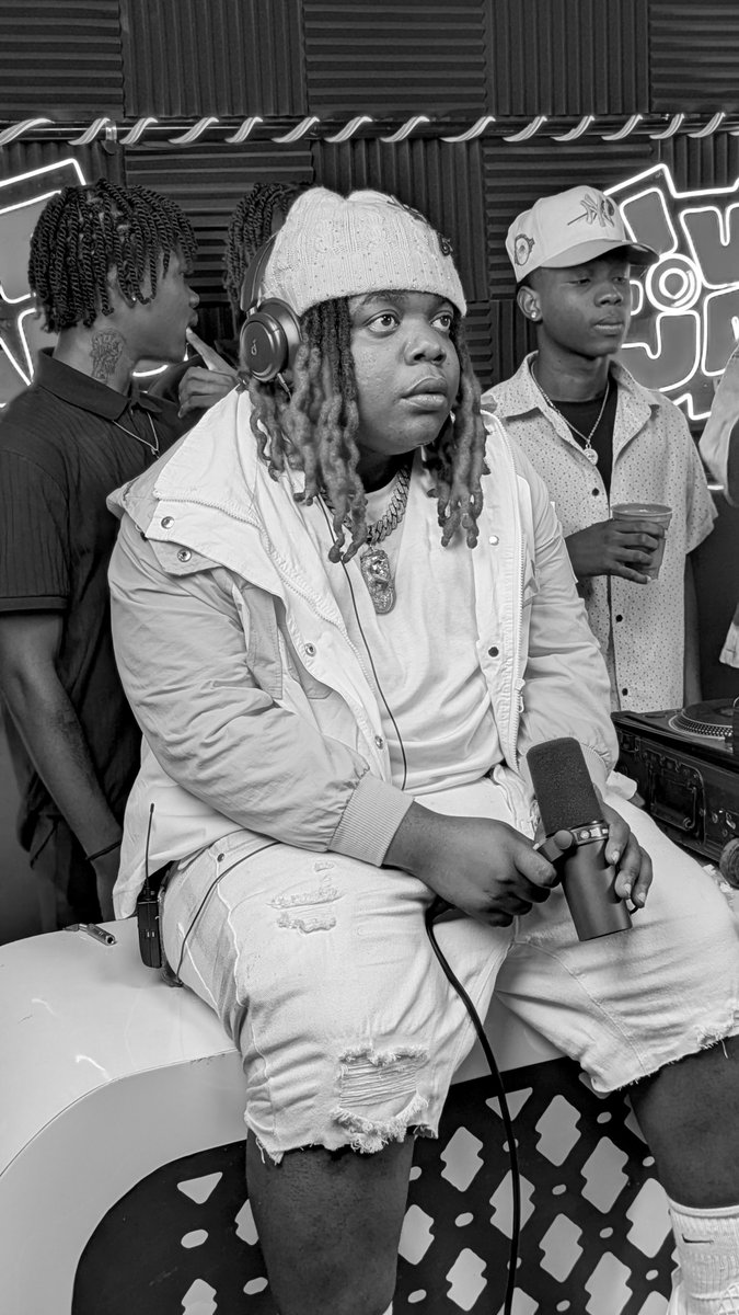 Jhanedouze's tweet image. #UpNext @bourik_the_latalay x @djvaldyofficial 💥#LiveJam