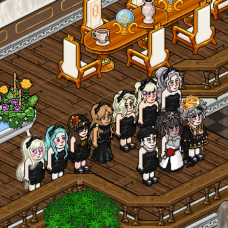 LauraDeus tweet media