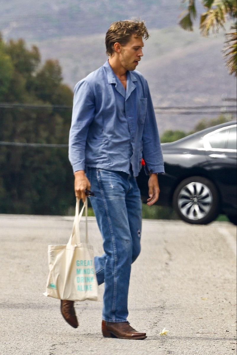 We can’t all be Austin Butler but we can try. Boots. Denim. Tees. Leather. A solid button up. Some loose trousers. Green chinos (with a white tee is my fave). A signature sneaker.