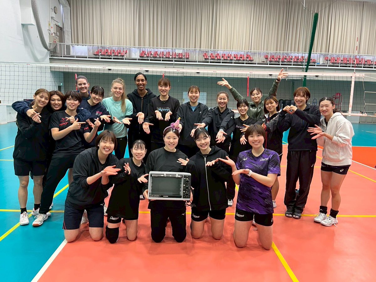 クインシーズ刈谷 tweet media