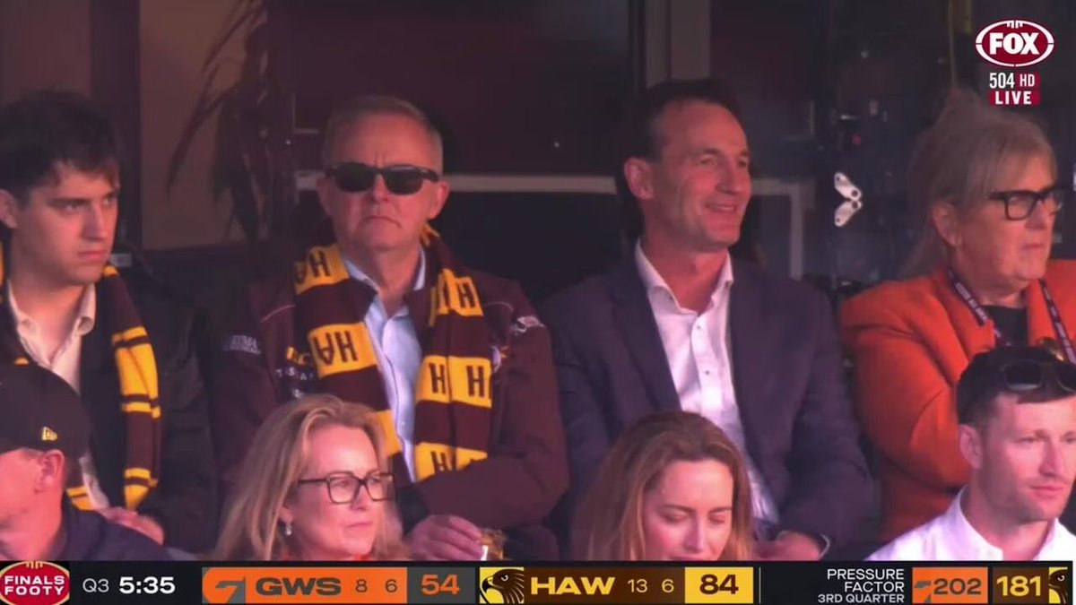 Rob Smith tweet media