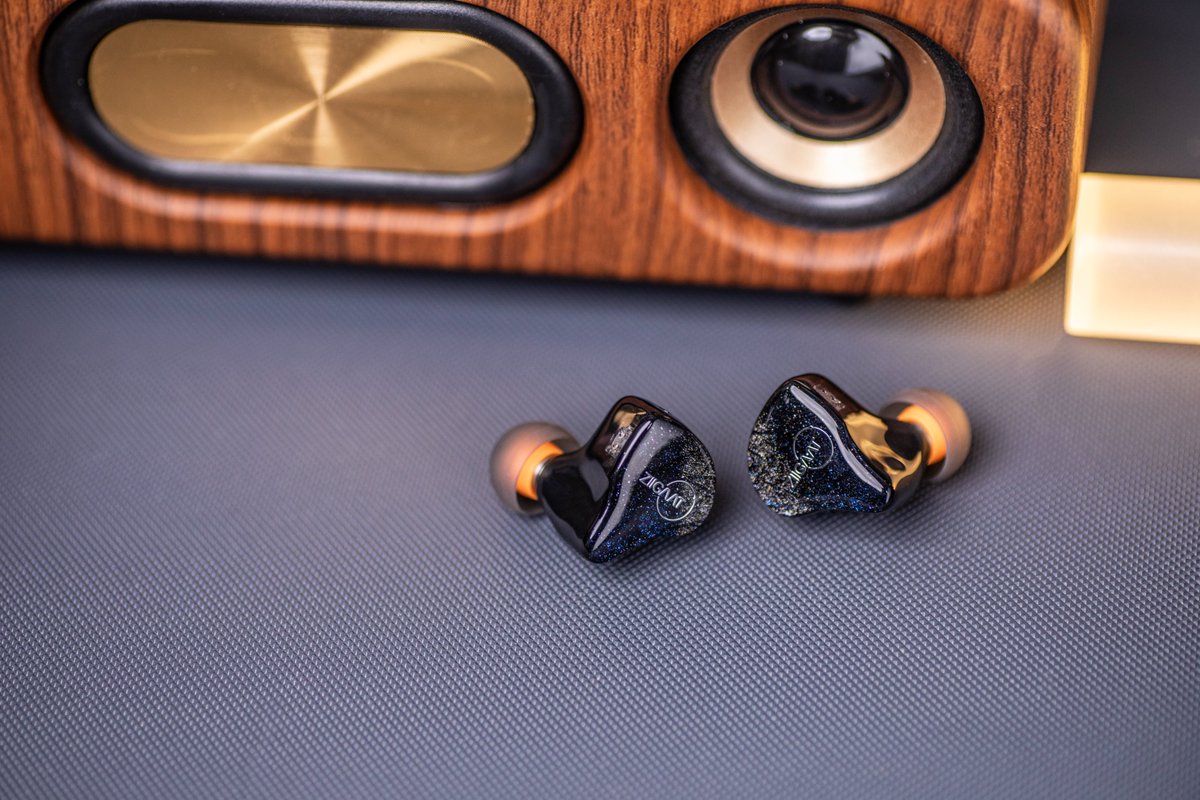 ZiiGaat JP tweet media